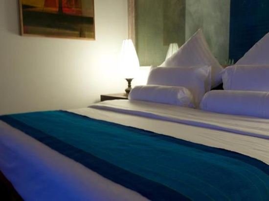 Фото Roman Beach