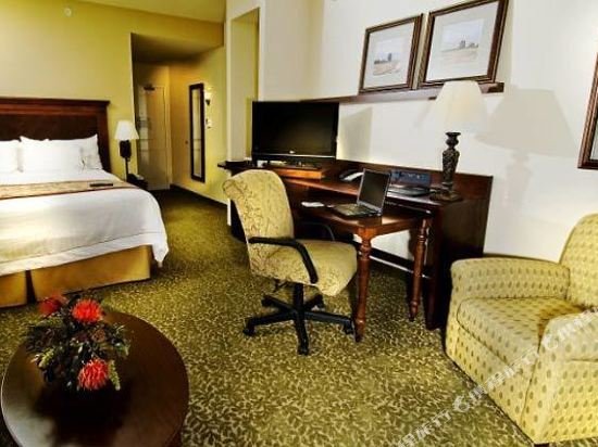 Фото Courtyard by Marriott Charleston Mount Pleasant