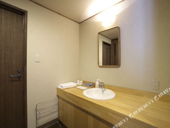 Фото Toyota Shirakawa-Go Eco-Institute