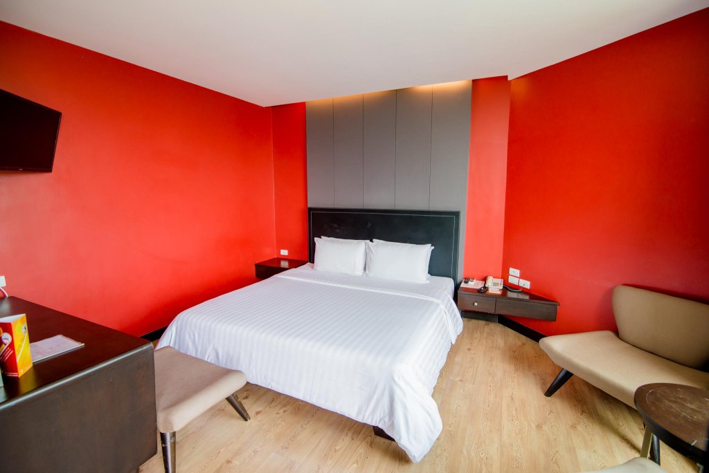 Фото The Sez Hotel