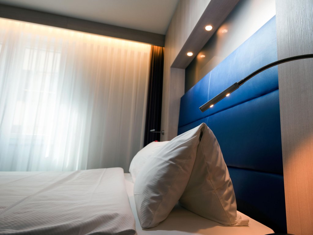 Фото Hotel Alexander