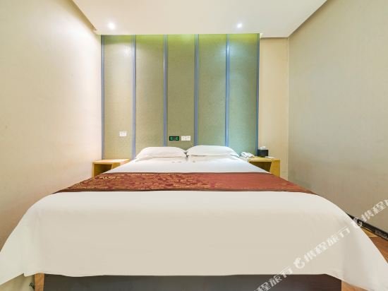 Фото Jitai Boutique Hotel Shanghai Dapu Road