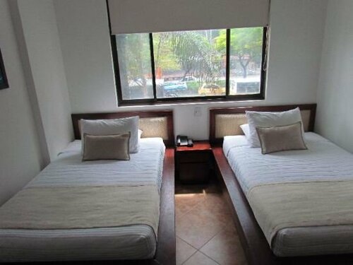 Гостиница Hotel Plaza Mayor Medellin в Медельине