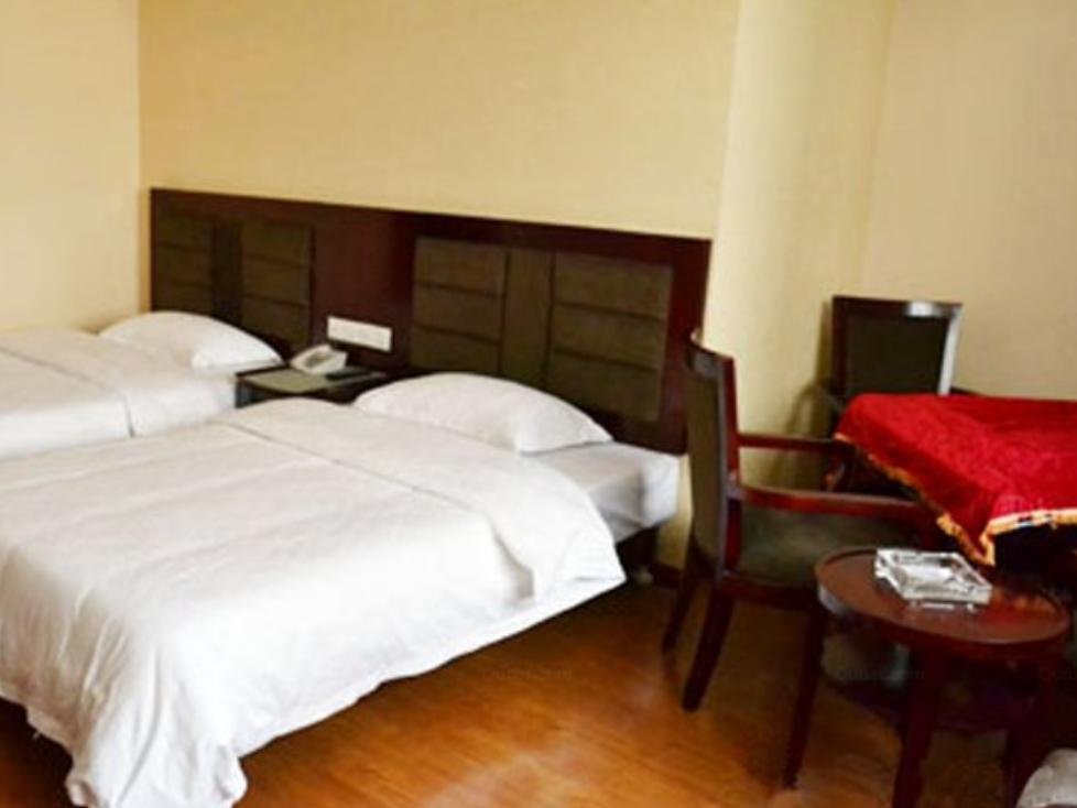 Фото Kaiserdom Hotel Changsha Railway Station