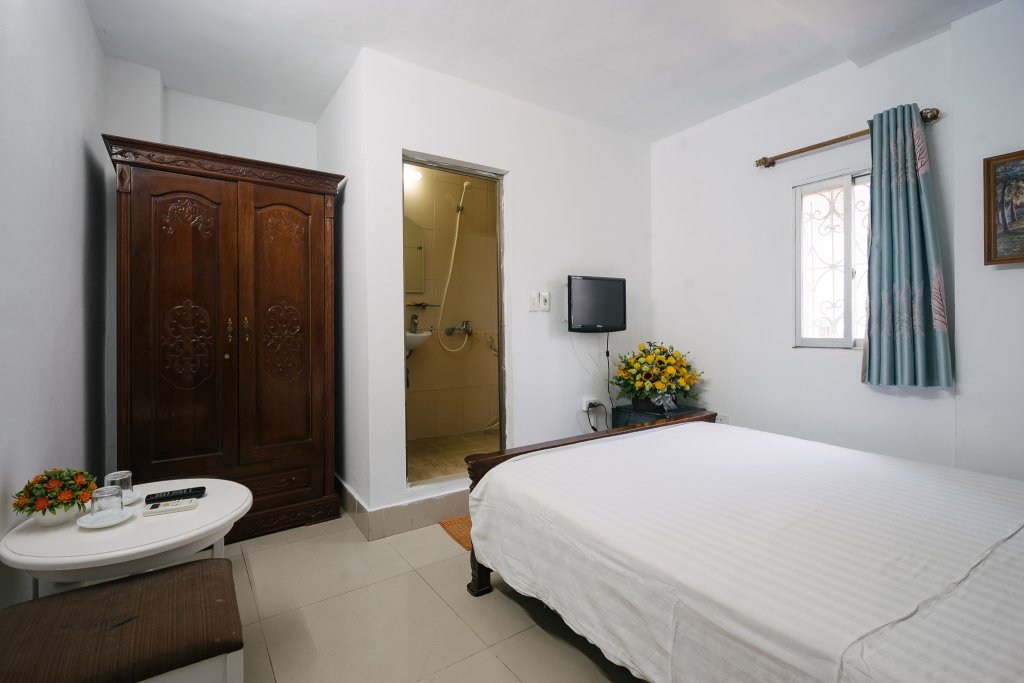 Фото Camellia 6 Hotel