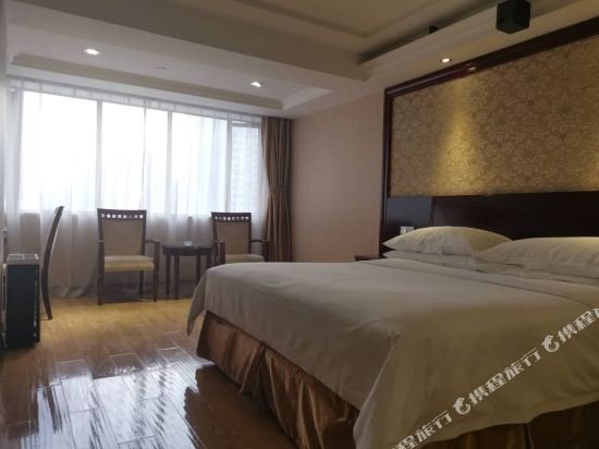 Фото Vienna Hotel Shenzhen Fenghuang Road