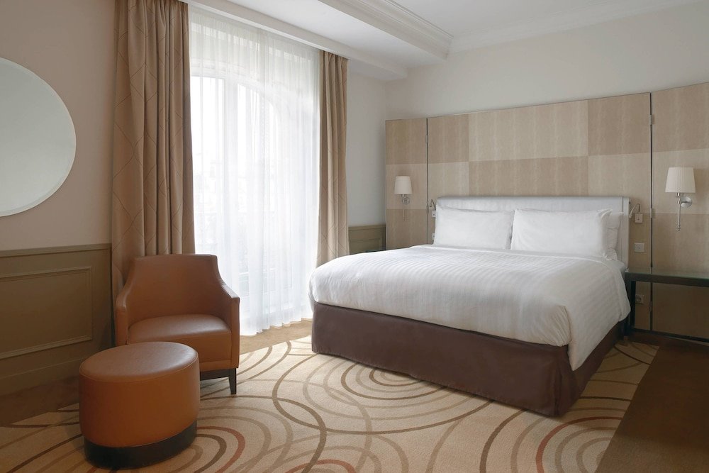 Фото Paris Marriott Champs Elysees Hotel