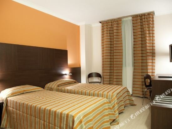 Фото Vercelli Palace Hotel