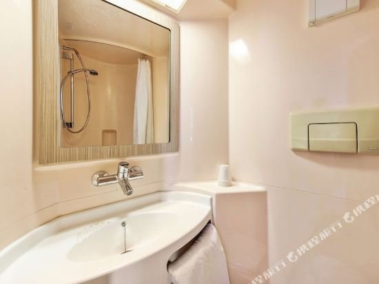 Фото Greet Hotel Nice Aéroport Promenade des Anglais