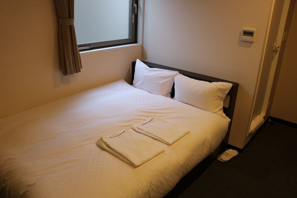 Фото Floral Hotel Sakaisujihonmachi Osaka