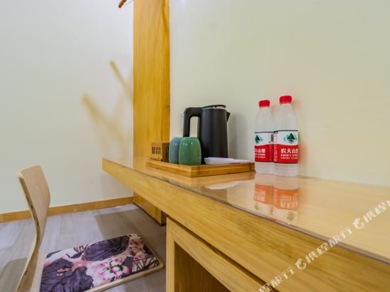 Фото Floral Hotel Joyful Garden Hangzhou