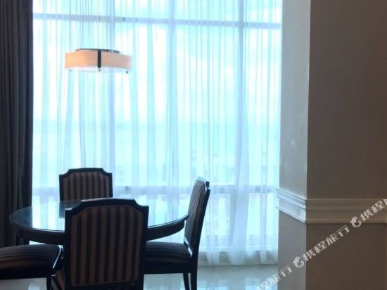 Фото The MetroCentre Hotel and Convention Center