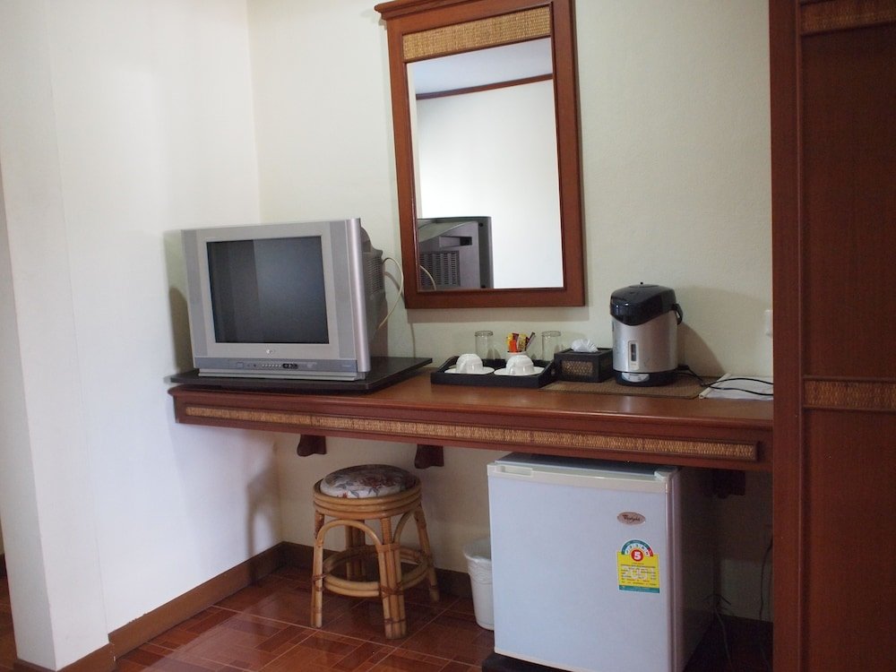 Фото RoongRuang Hotel