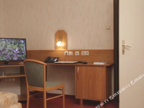 Фото Hotel Admiral