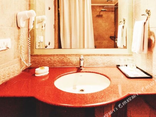 Фото Howard Plaza The Fern