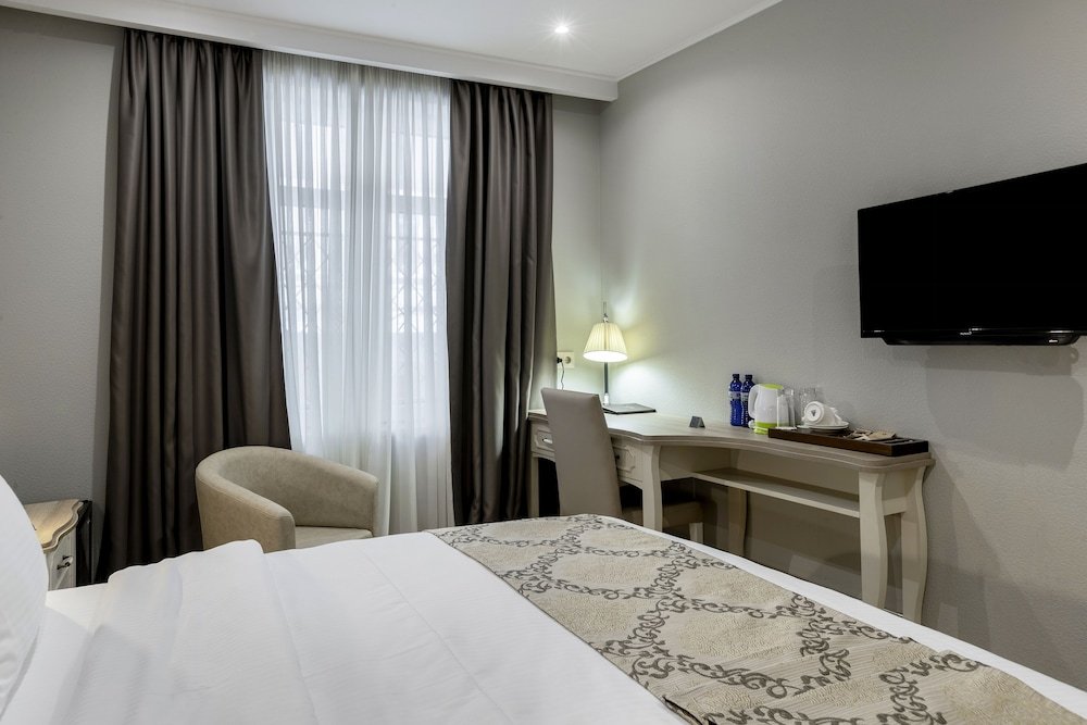 Фото Khokhobi Hotel