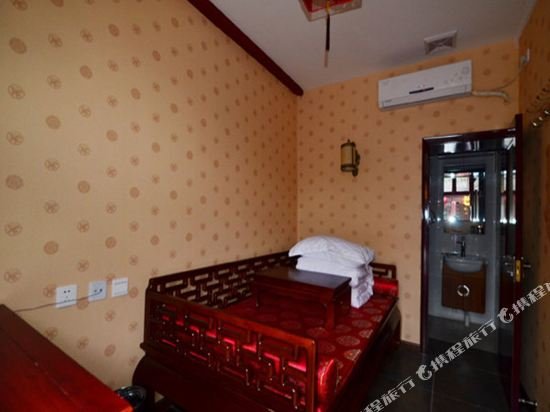 Фото Qianmen Courtyard Hotel