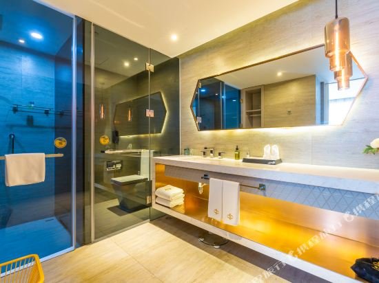 Фото Shanghai Bund South China Harbour View Hotel