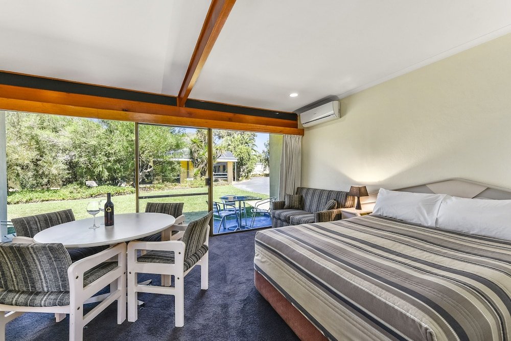 Фото William Macintosh Motor Lodge