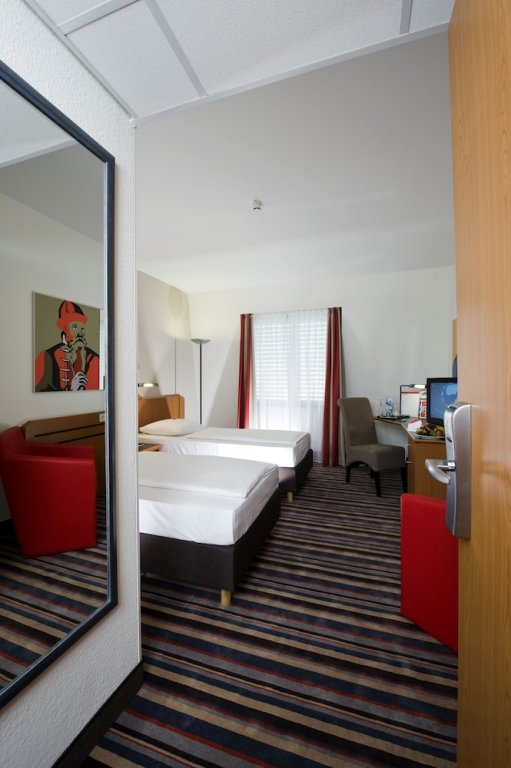 Фото H+ Hotel Leipzig