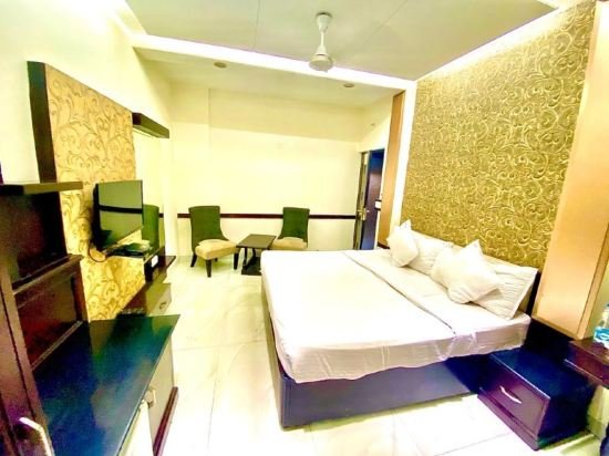 Фото Hotel Nagpal Regency