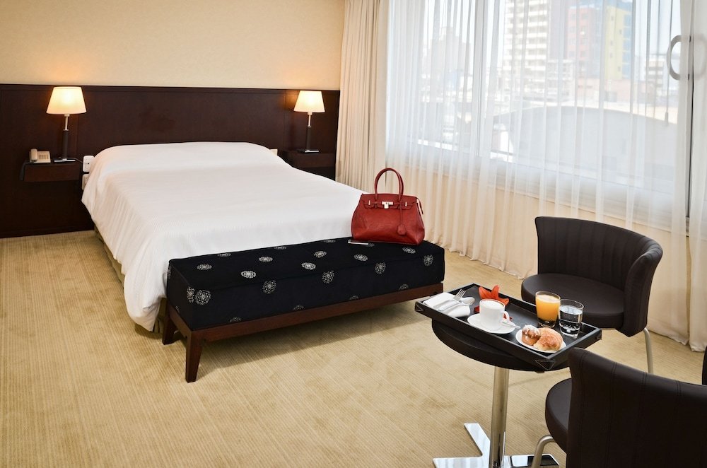 Фото Hotel Urbano Posadas