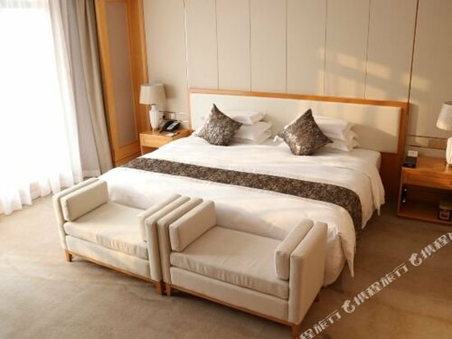 Гостиница Bright Hotel Huaibei в Хуайбэе