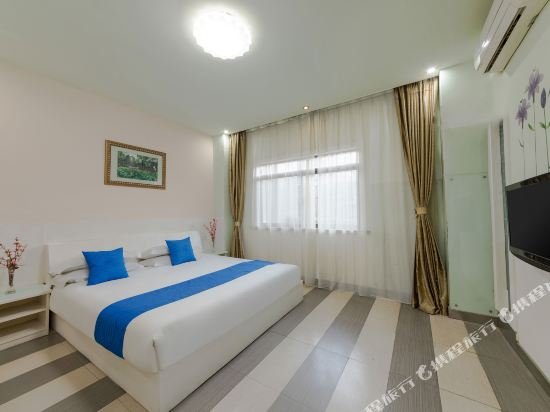 Фото Shanghai Blue House Business Hotel