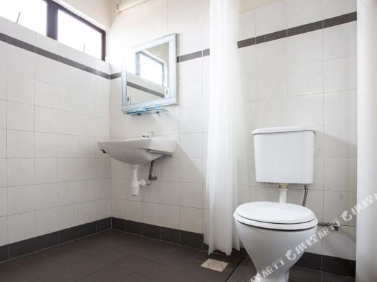 Фото Coastal Park Hotel