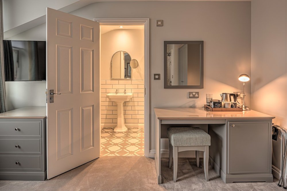 Фото The Hog Hotel