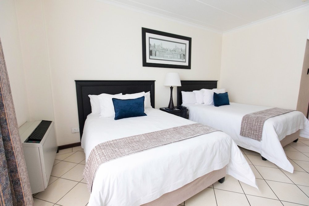 Фото Sierra Burgers Park Hotel