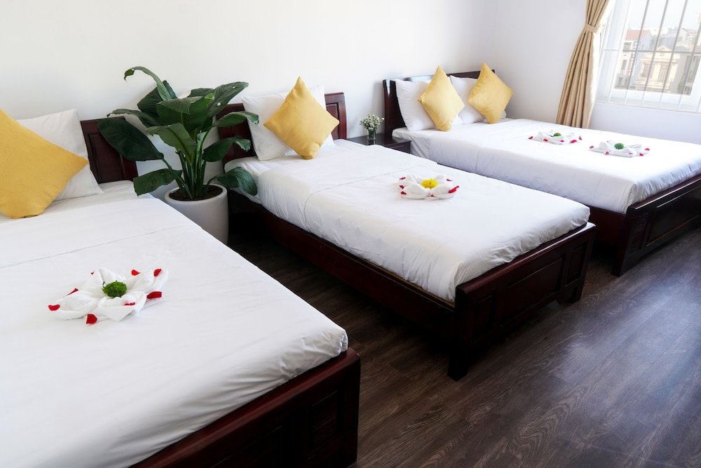 Фото Hue Royal Hotel