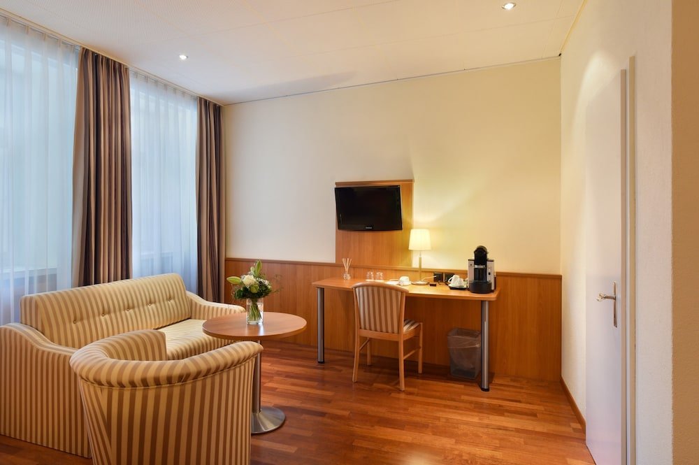 Фото Hotel Amadeo