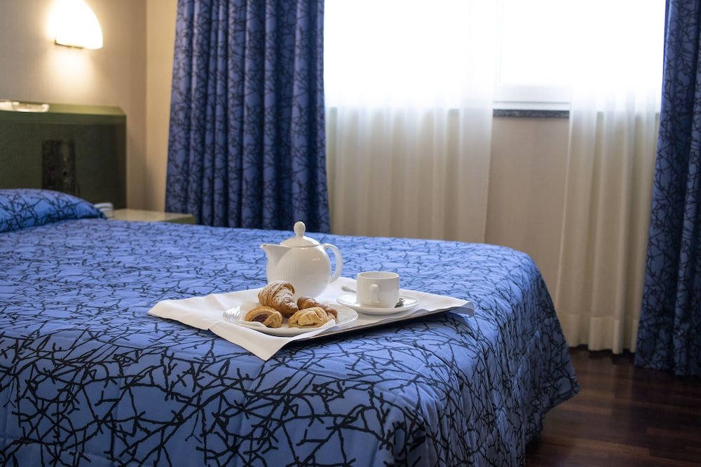 Фото Hotel Royal