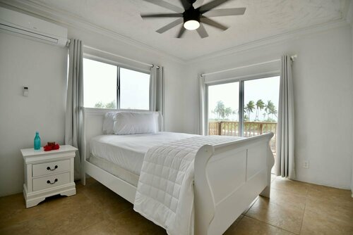 Гостиница Fountain Bay Resort & Marina