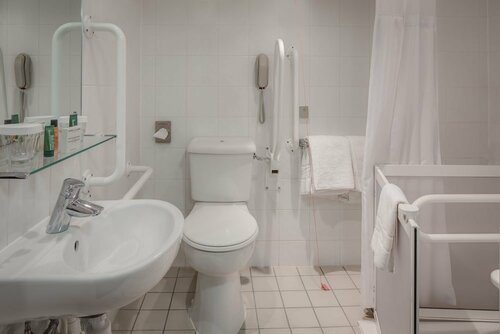 Гостиница Hilton Birmingham Metropole в Бирмингеме