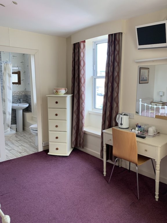 Фото St George's Guesthouse