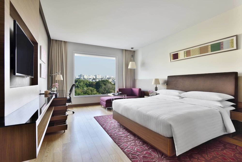 Фото Indore Marriott Hotel