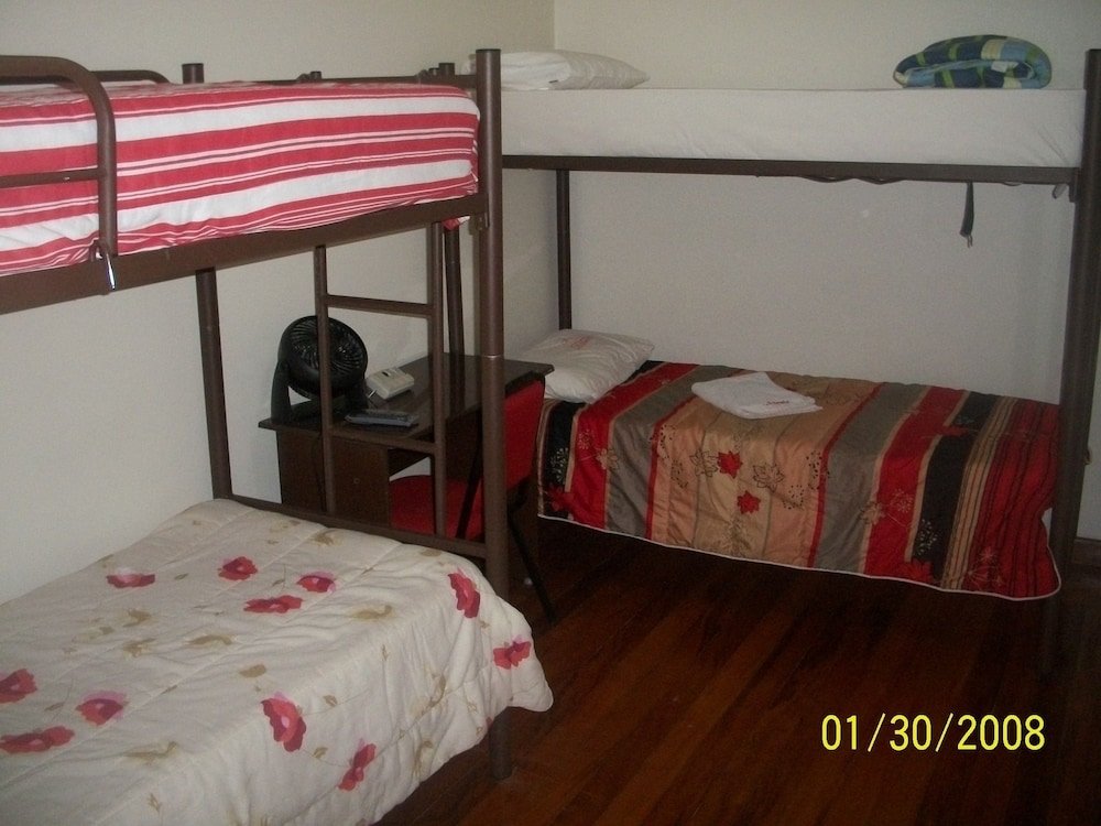 Фото Hotel Pousada Clínicas Valente