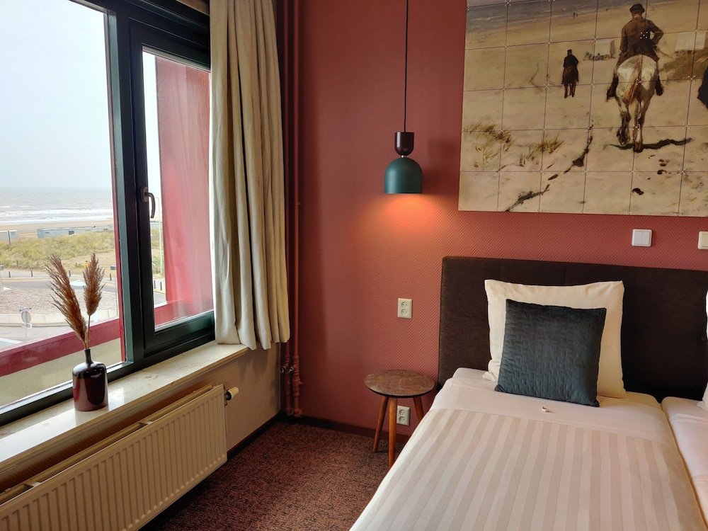 Фото Strandhotel Scheveningen