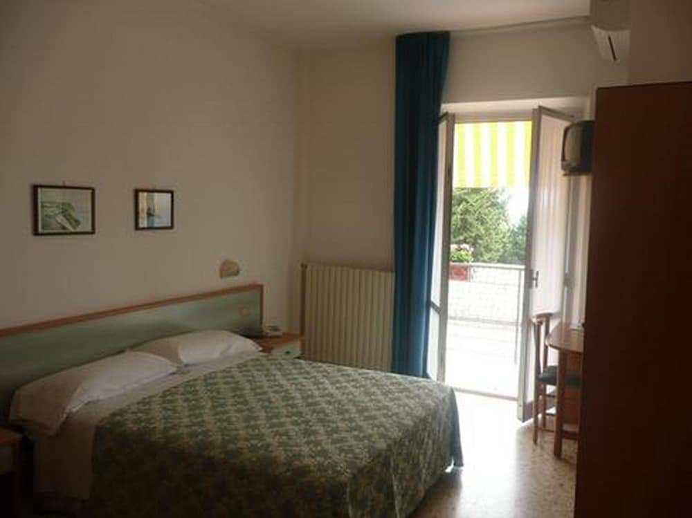 Фото Stella Hotel