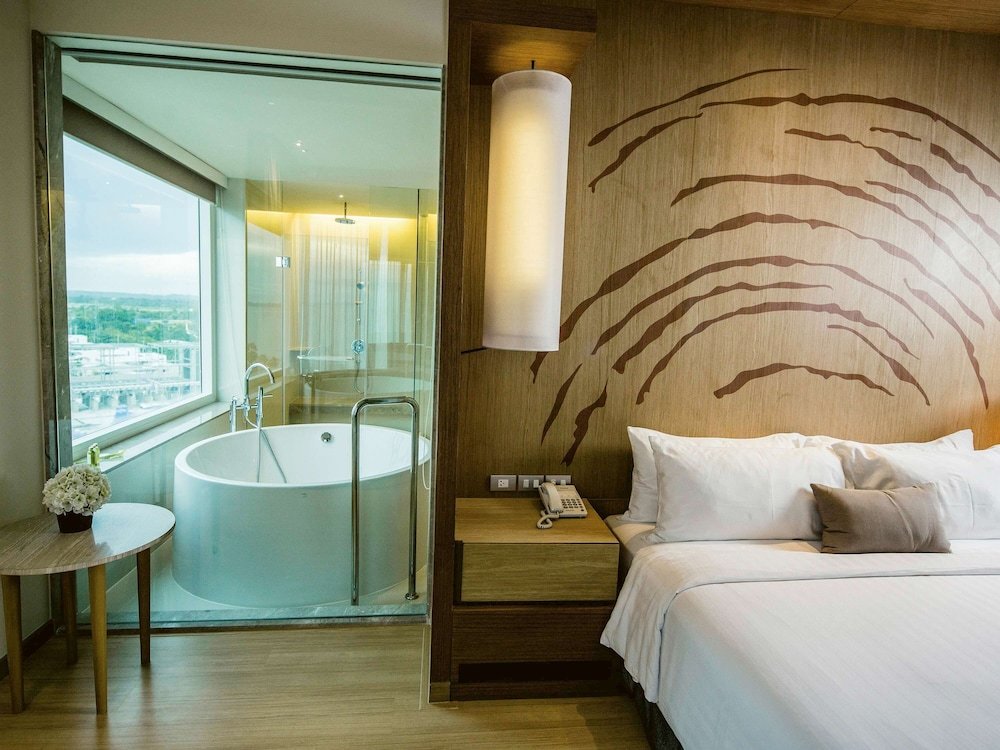 Фото Movenpick Siam Hotel Na Jomtien Pattaya - Sha Extra Plus