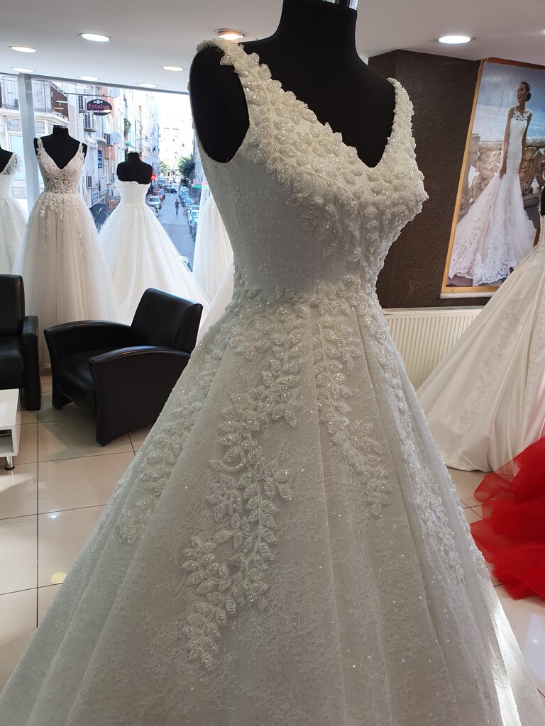 دار الأزياء Inci Bridalwear Sirinevler ، اسطنبول، صورة