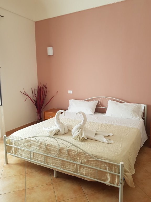 Фото La Trinacria Bed & Breakfast