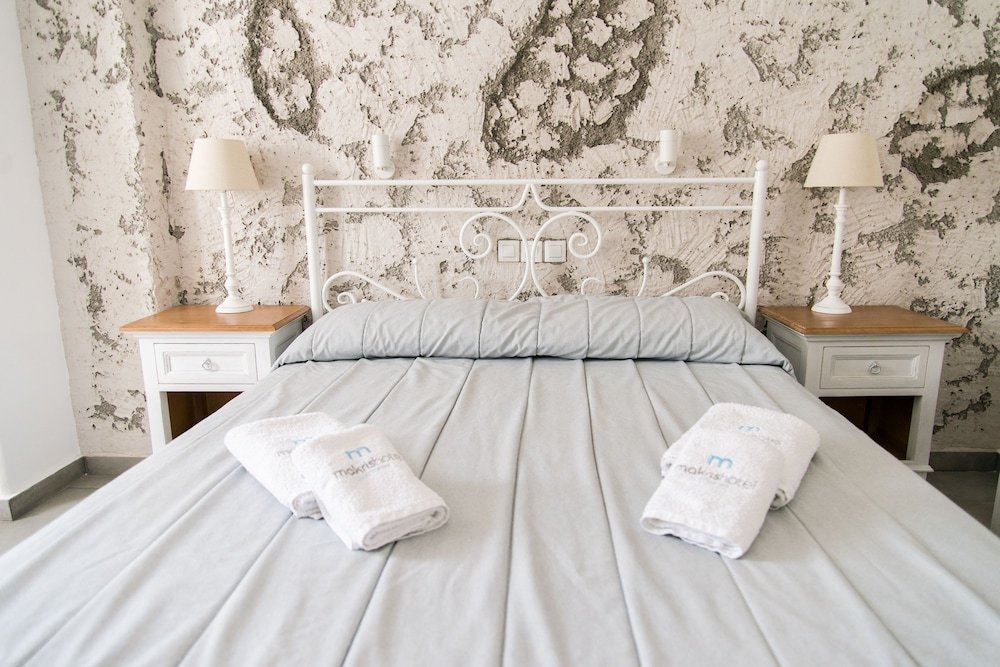 Фото Makris Beach Hotel