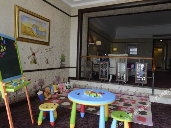 Фото Country Garden Phoenix Hotel Changsha