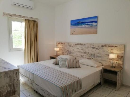 Фото Erato Hotel