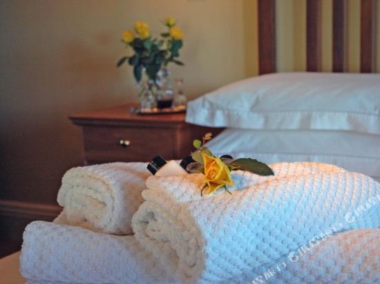 Фото Serendipity Guest House and Restaurant