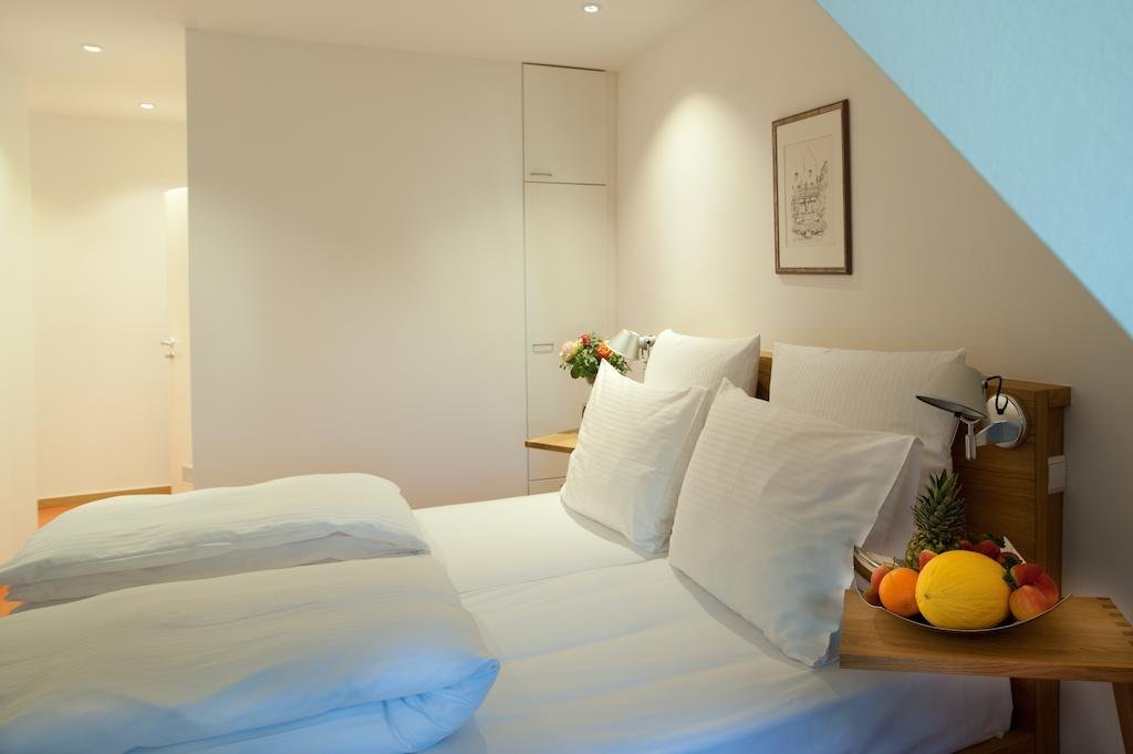 Фото Hotel Engel - Lindauer Bier Und Weinstube