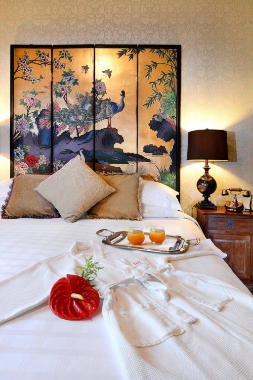 Фото Campbell House